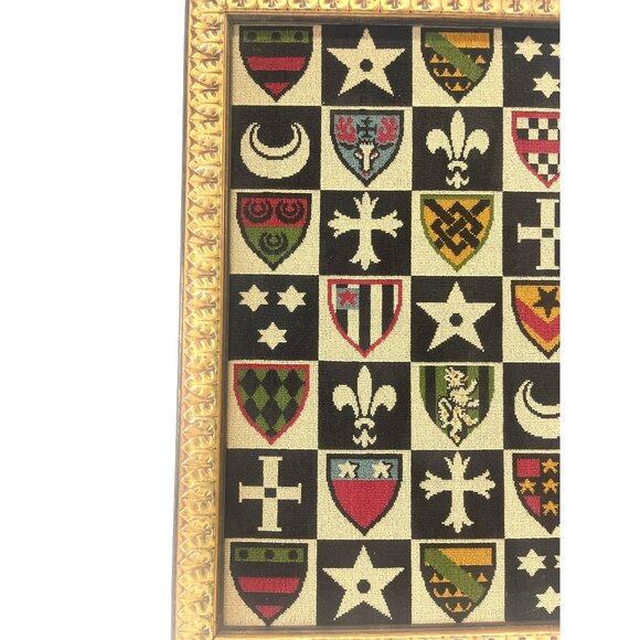 Medieval Heraldry Shield Needpoint Vintage, Framed - Picture 6 of 9